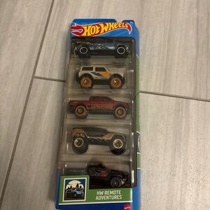 HOT WHEELS DIE CAST 5 PACK REMOTE ADVENTURES INC FORD BRONCO F-150 SILVERADO ETC